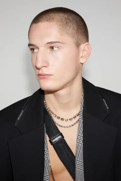 Look 1